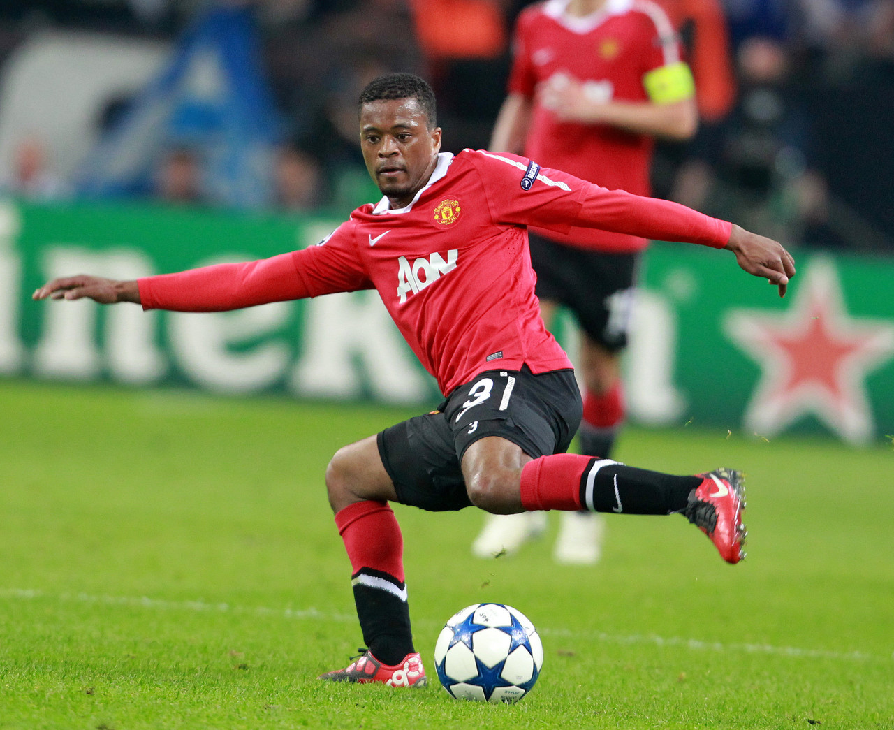 当两支豪门 当两支豪门